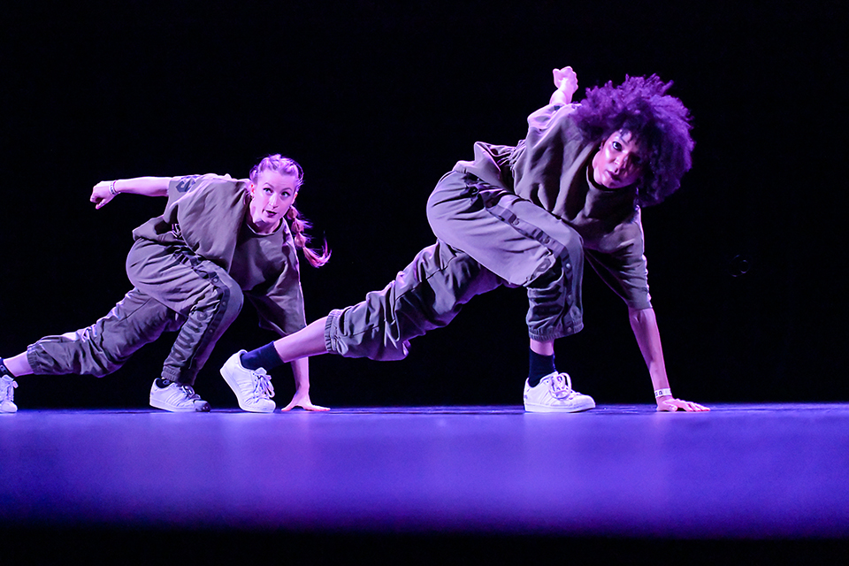 U_DANCE_SCHOOL_767