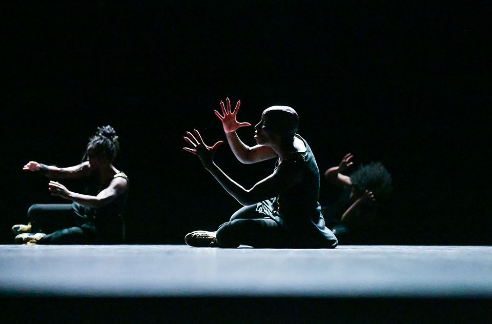 U_DANCE_SCHOOL_841