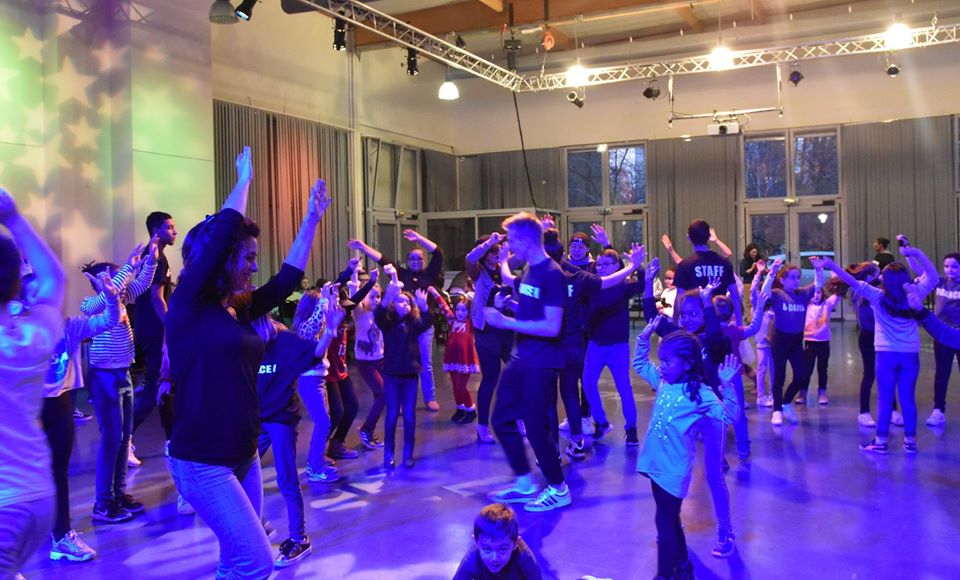 u_dance_school_83523531_778377822650765_7125169719782408192_o