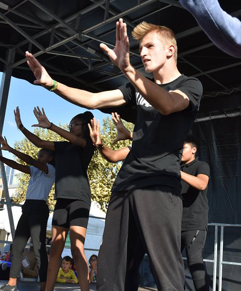 u_dance_school-41933140_465771147244769_1432905367456579584_n_20190204_1446893888