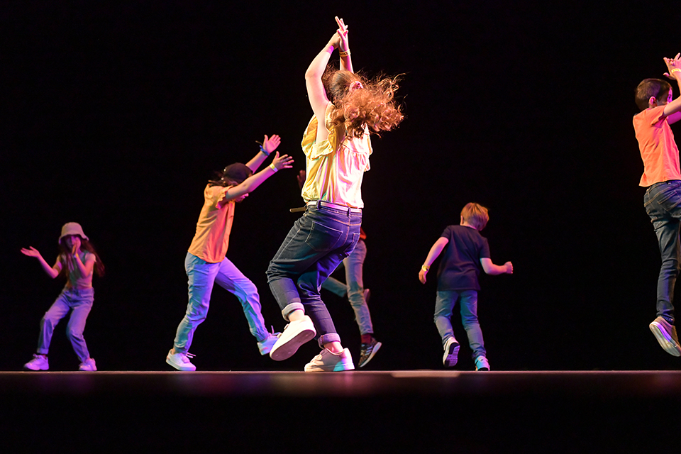 U_DANCE_SCHOOL_ENFANTS SARAH ET KEVIN (1)