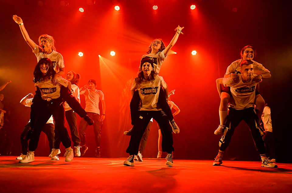 U_DANCE_SCHOOL_MEGACREW (2)