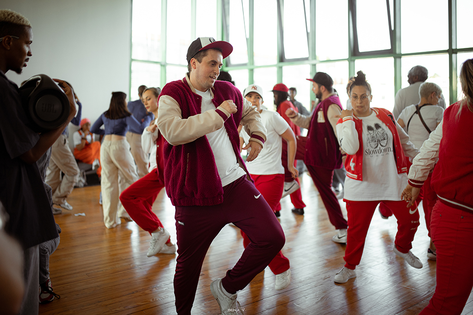 U_DANCE_SCHOOL_LOGES (11)