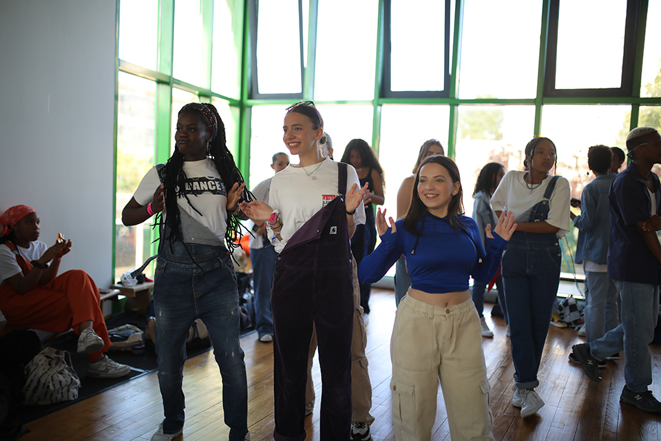 U_DANCE_SCHOOL_LOGES (23)