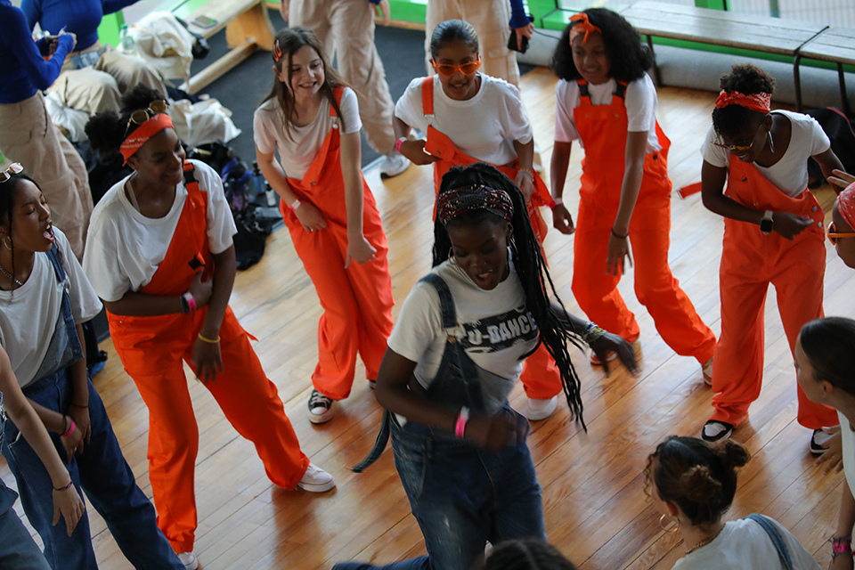 U_DANCE_SCHOOL_LOGES (26)