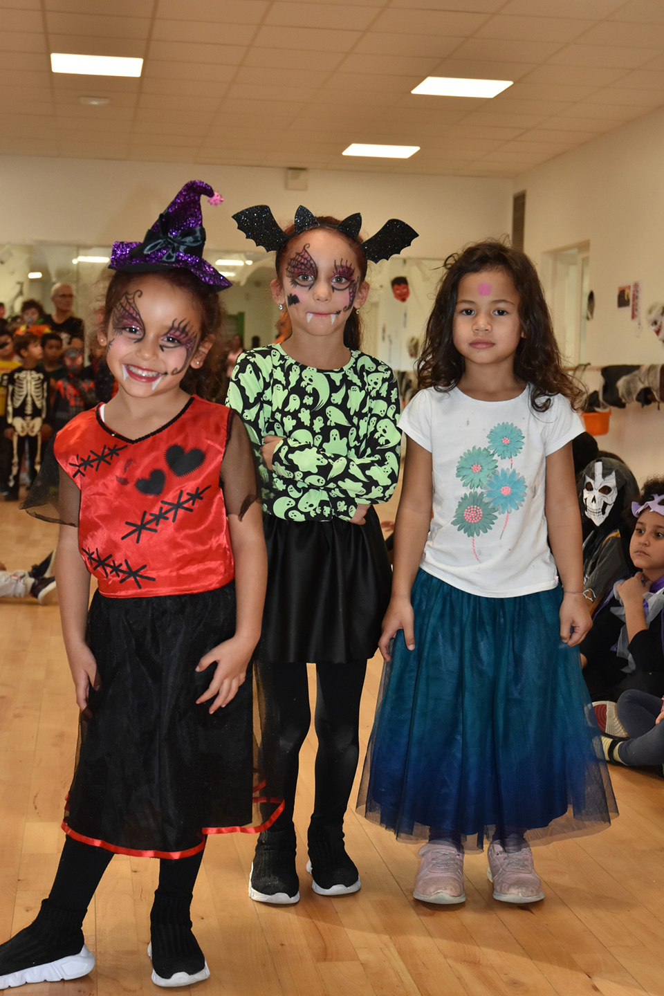 u_dance_school_312417142_473963121377959_4716632996294825747_n