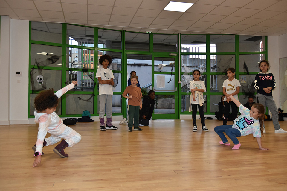 u_dance_school_313395664_473960931378178_5990061085880147958_n