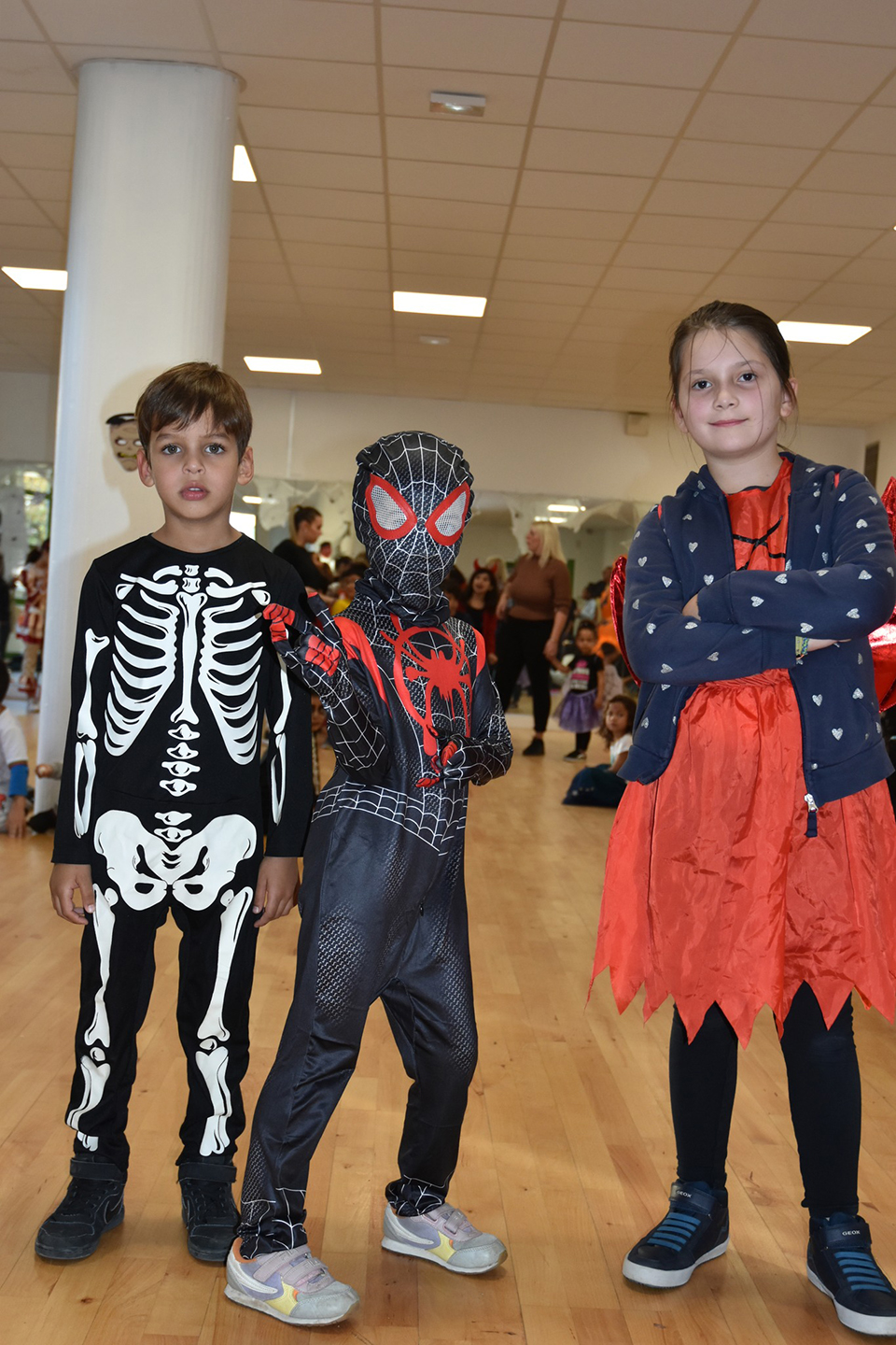u_dance_school_314052061_473963171377954_5420336195763052650_n