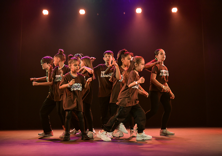 u_dance_school_115