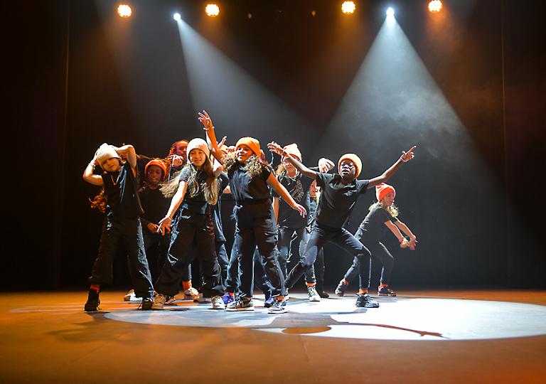 u_dance_school_252