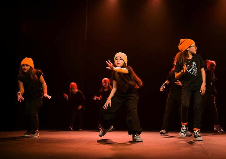 u_dance_school_256