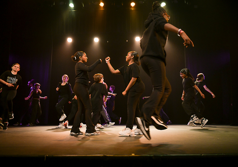 u_dance_school_279