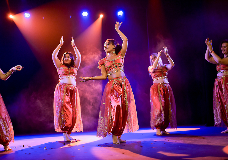 u_dance_school_433