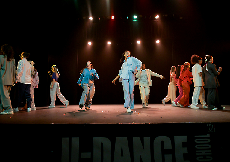 u_dance_school_495