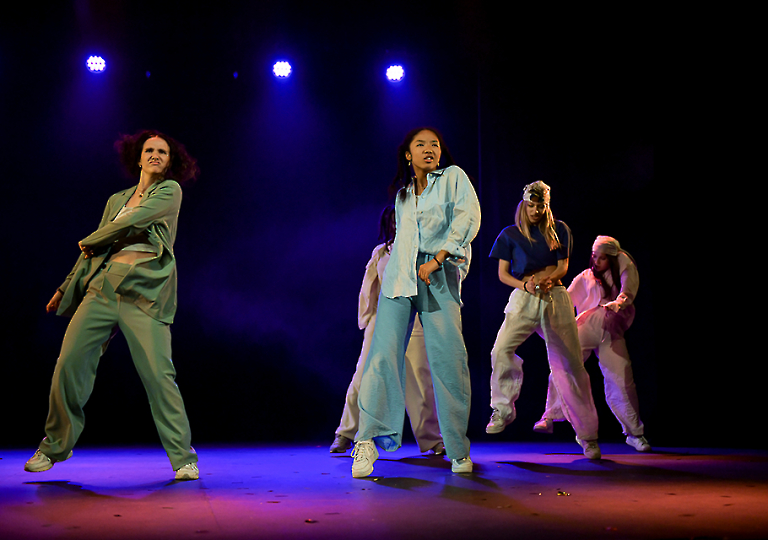 u_dance_school_546