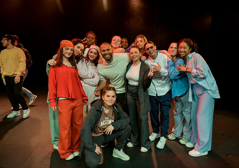 u_dance_school_633