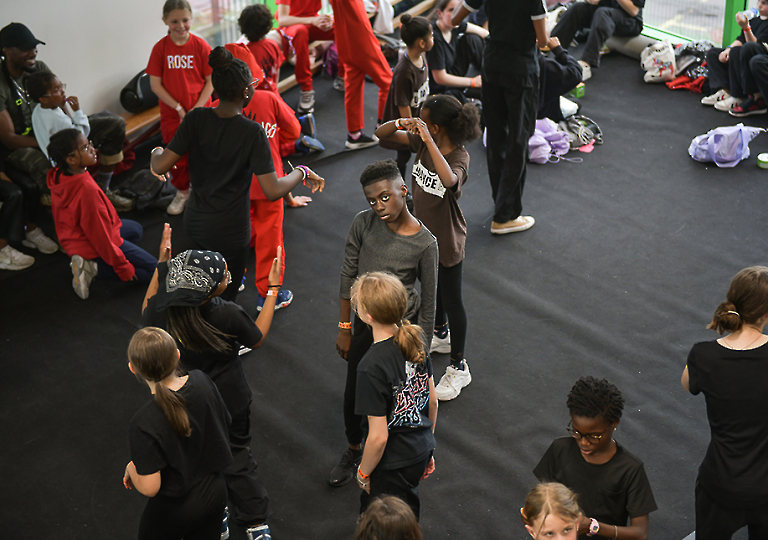 u_dance_school_93