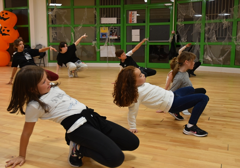 U_DANCE_SCHOOL_DSC_0502